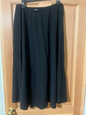 Eileen Fisher Black Flowing A-Line Skirt